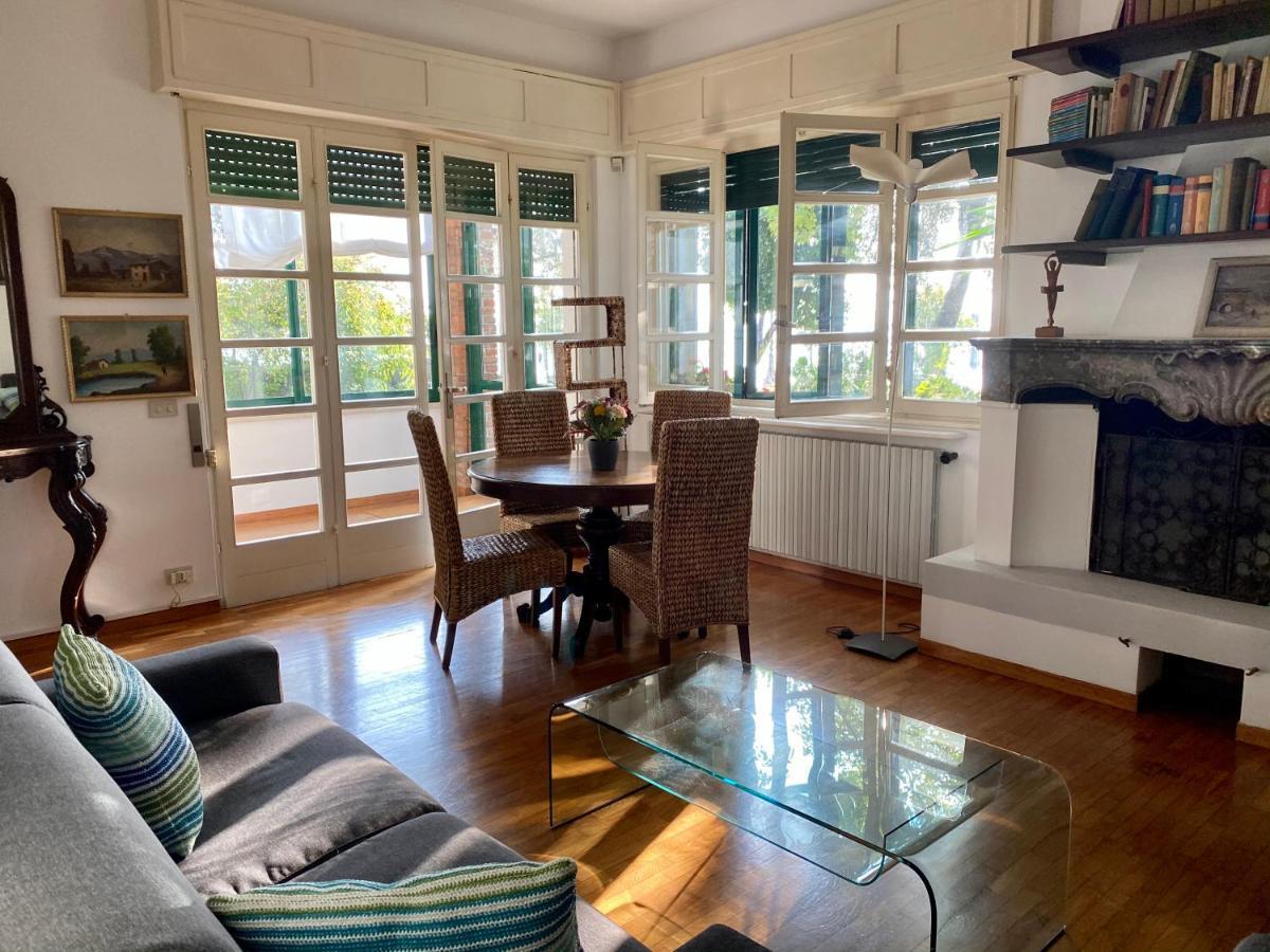 טוסקולנו מדרנו Casa Vacanze Gabbianella Villa Con Giardino Lungolago Maderno מראה חיצוני תמונה