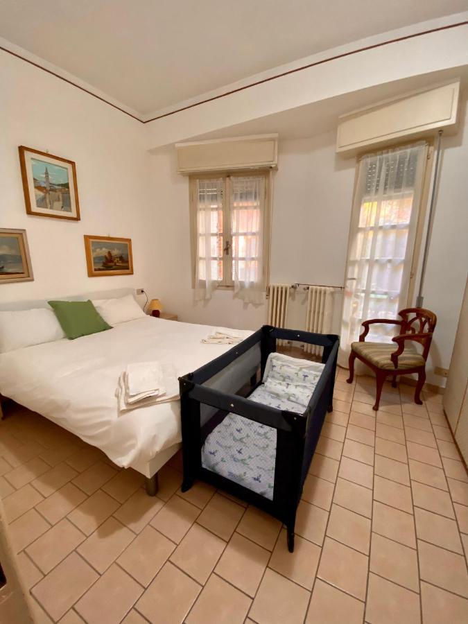 טוסקולנו מדרנו Casa Vacanze Gabbianella Villa Con Giardino Lungolago Maderno מראה חיצוני תמונה