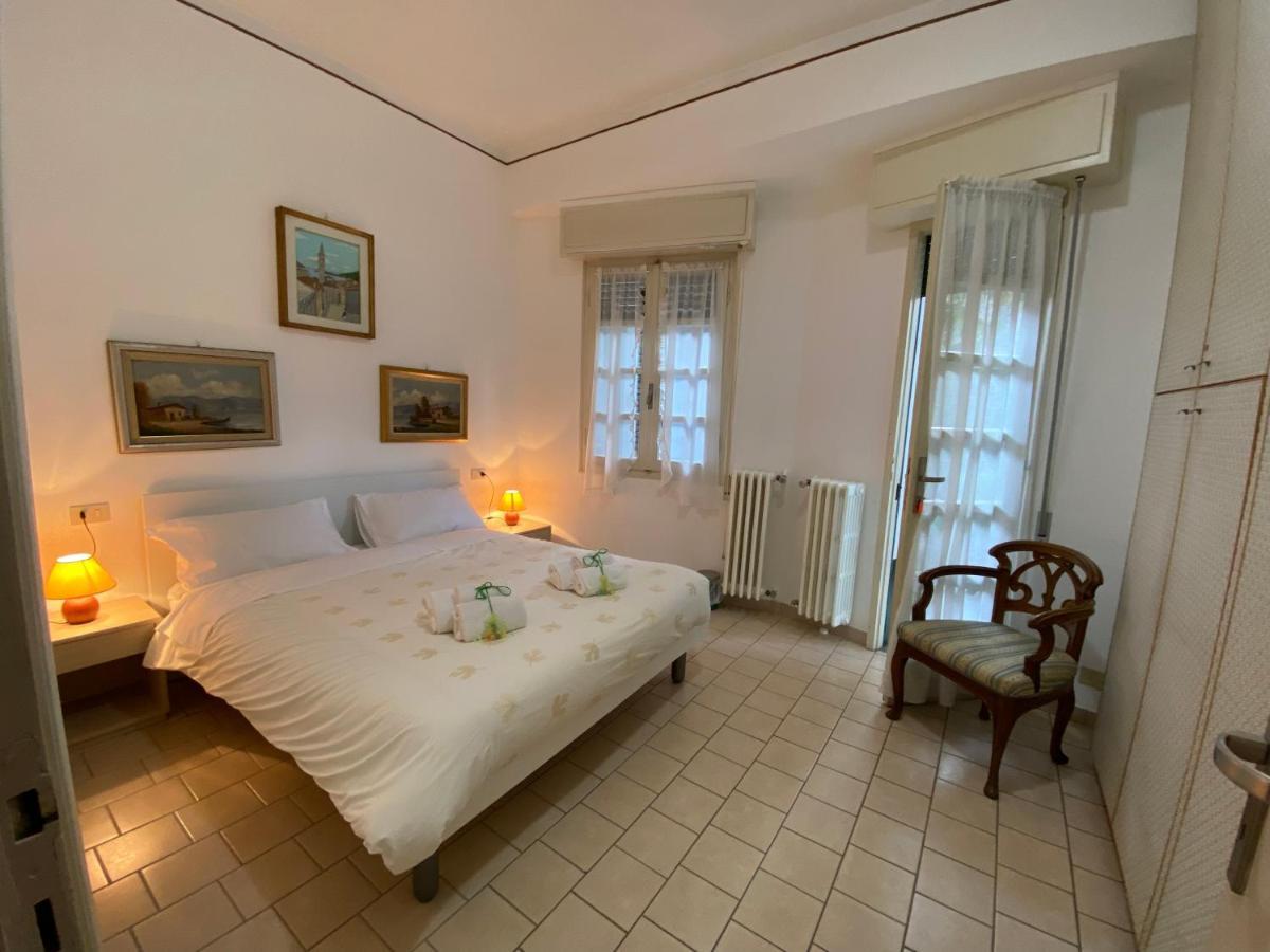 טוסקולנו מדרנו Casa Vacanze Gabbianella Villa Con Giardino Lungolago Maderno מראה חיצוני תמונה