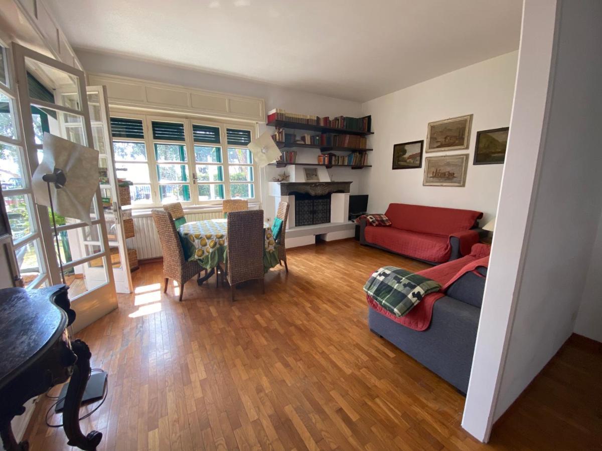 טוסקולנו מדרנו Casa Vacanze Gabbianella Villa Con Giardino Lungolago Maderno מראה חיצוני תמונה
